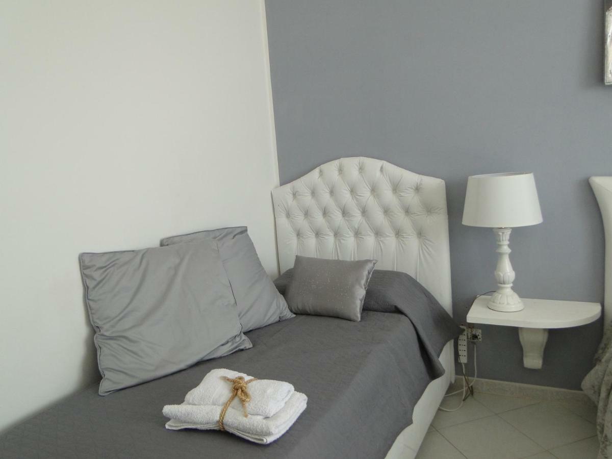 Bed and Breakfast Le Vele à Campofelice Di Roccella Extérieur photo