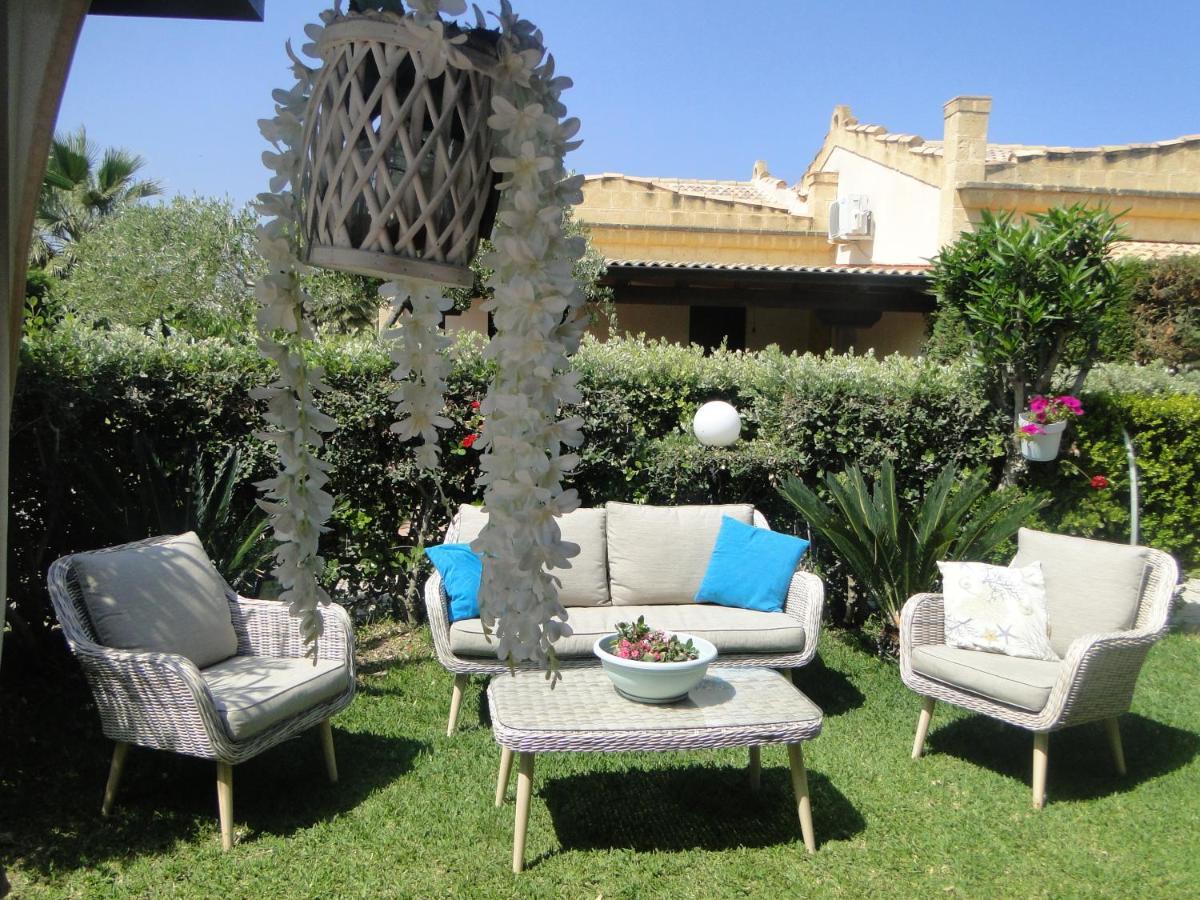 Bed and Breakfast Le Vele à Campofelice Di Roccella Extérieur photo